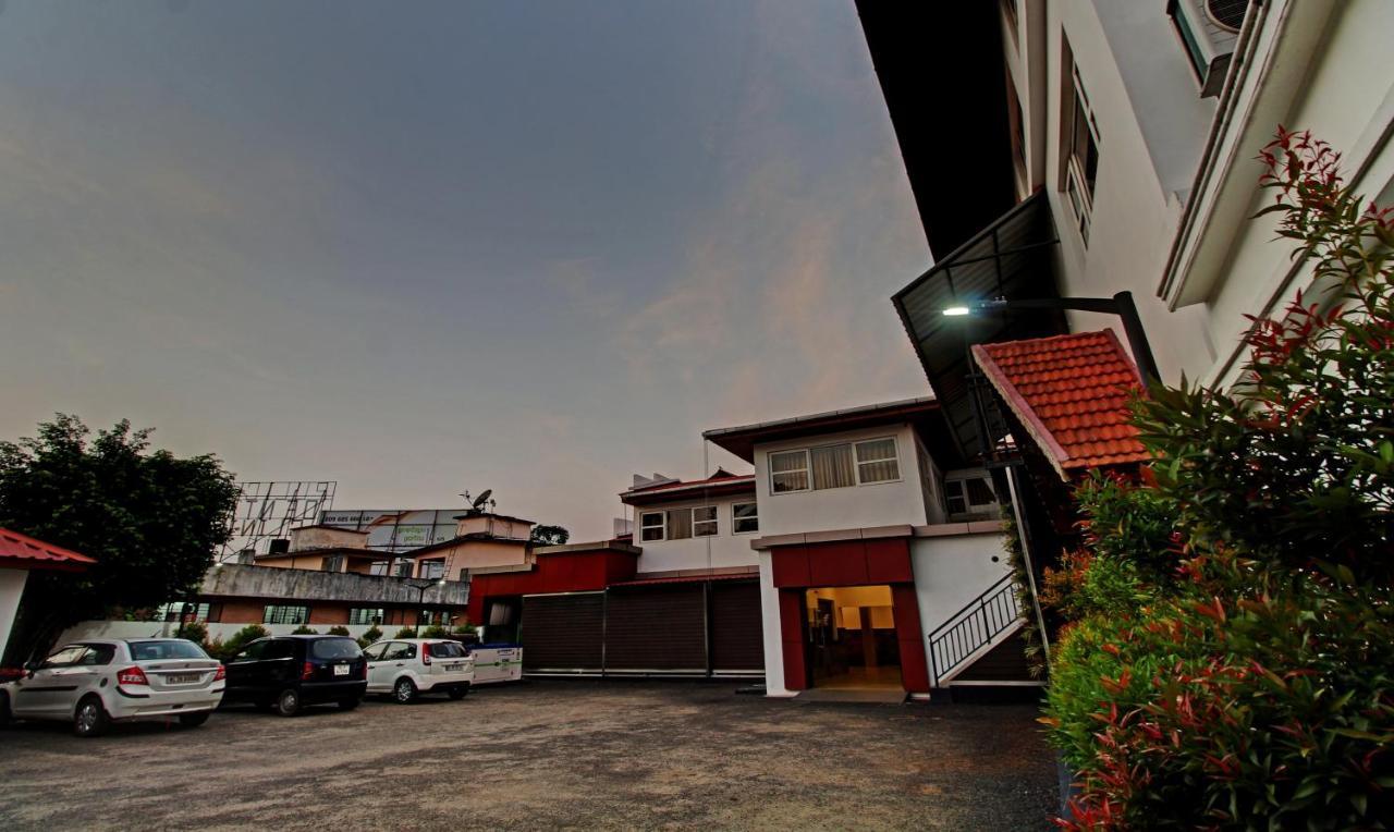 Treebo Prince Hotel Kottayam Exterior foto