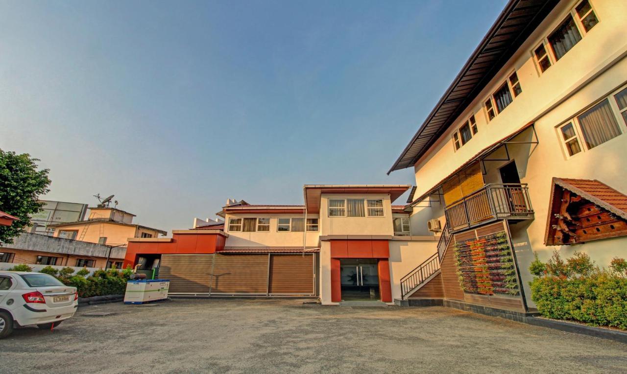 Treebo Prince Hotel Kottayam Exterior foto